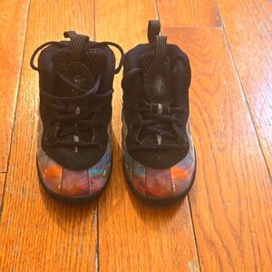 Lil Posite one XX TD Big Bang.  Toddler size 7c.